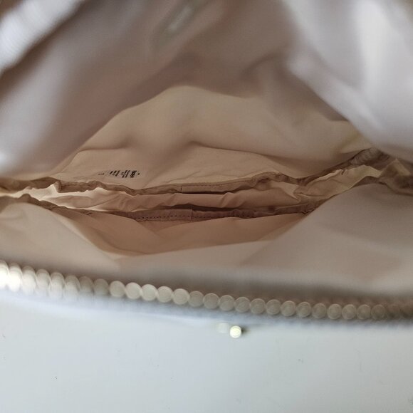 NWT LULULEMON LTIV/GOLD Light Ivory Gold All Night Festival Bag Small 2L - Picture 11 of 14